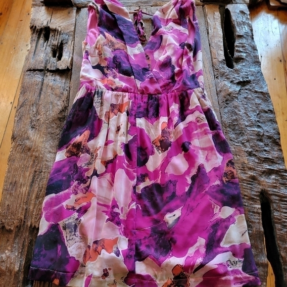 Jonathan Martin Floral Dress size 6p - Picture 2 of 5